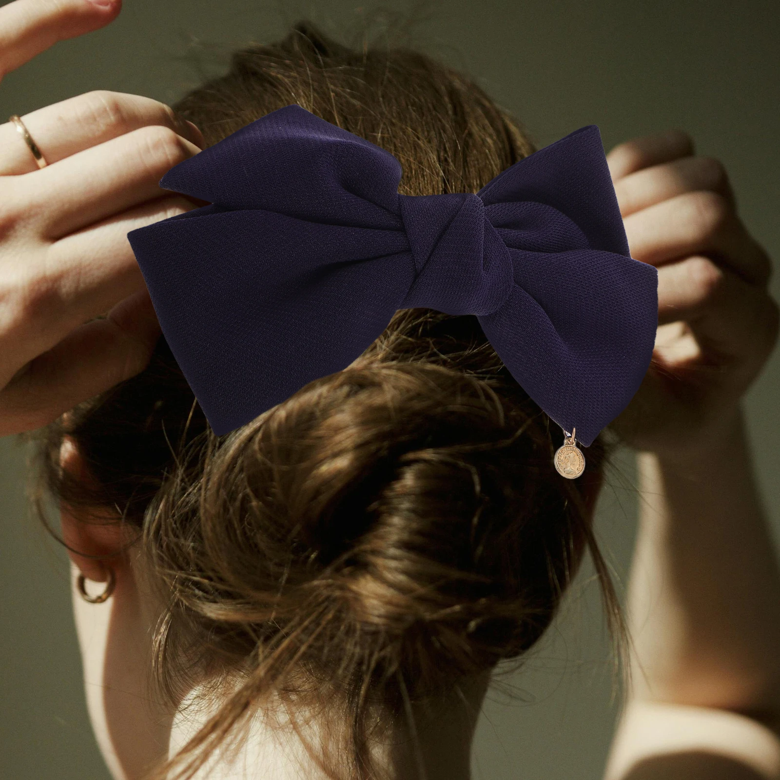 

Large Bowknot Hair Clips Metal Spring Clamp Non-Slip Bow Clip for High Ponytail Buns Braids Decorative Hair Accessory