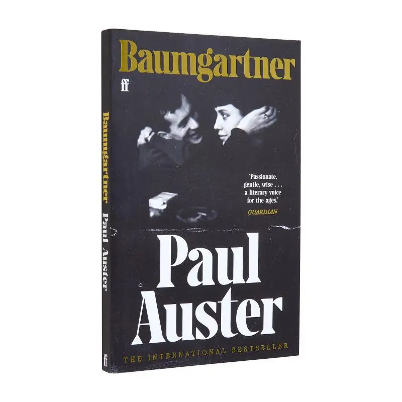 

Baumgartner Нежный шедевр любви с памятью и потерями из одного мира Великие писатели Paul Auster 9780571384952