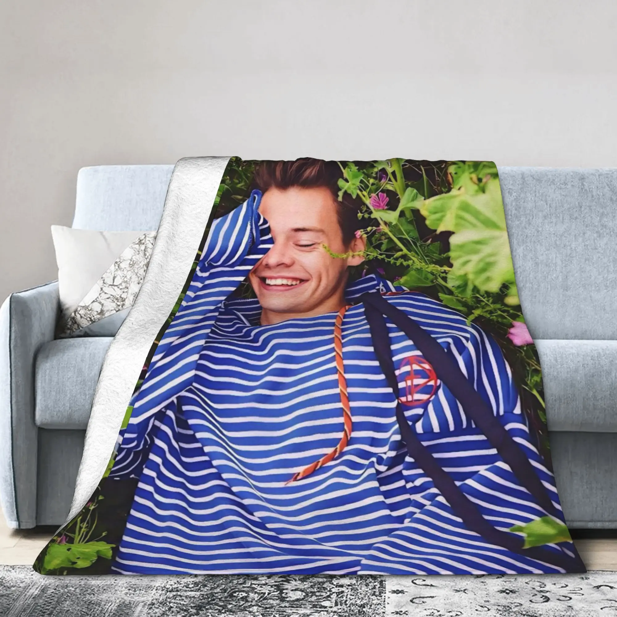 Kiss All The Time Album Blankets Coral Fleece Plush Decoration Harrys Singer Styles Multifunction Throw Blanket Home Bedspreads