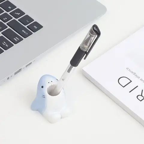 मिनी प्यारा कार्टून शार्क डक टूथब्रश होल्डर मल्टी-फंक्शन स्टोरेज स्टैंड मेकअप पेन होल्डर घर के बाथरूम की सजावट के लिए 10 best sales टूथब्रश स्टैंड - №7