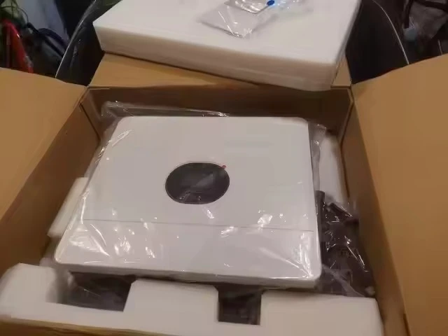 Growatt Power 3KW 5Kw 6Kw التردد المنخفض مرحلة واحدة الطاقة الشمسية خارج الشبكة الهجين النقي شرط لموجة العاكس SPF 6000 ES Plus