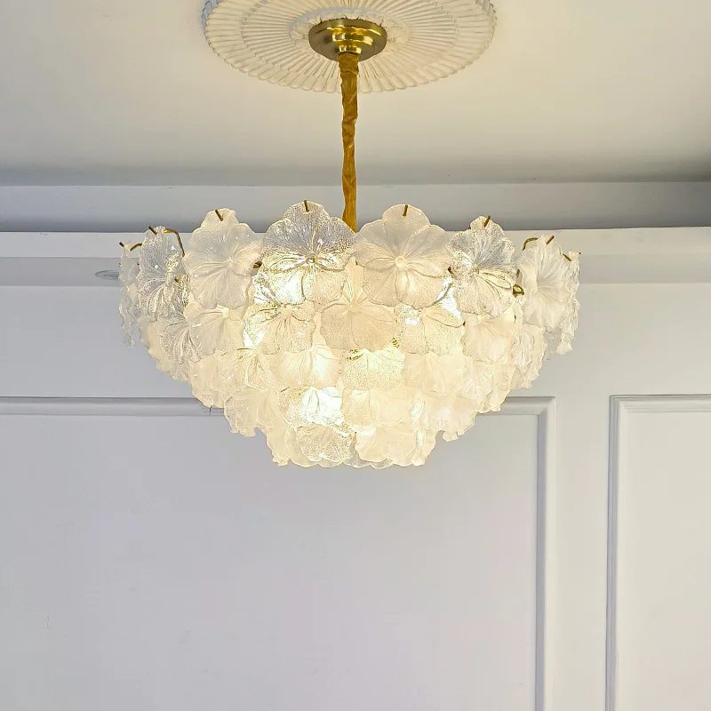 

French Main Living Room Chandelier Light Luxury High-end Snowflake Glass Designer High-end Hall Master Bedroom Retro New Lamps
