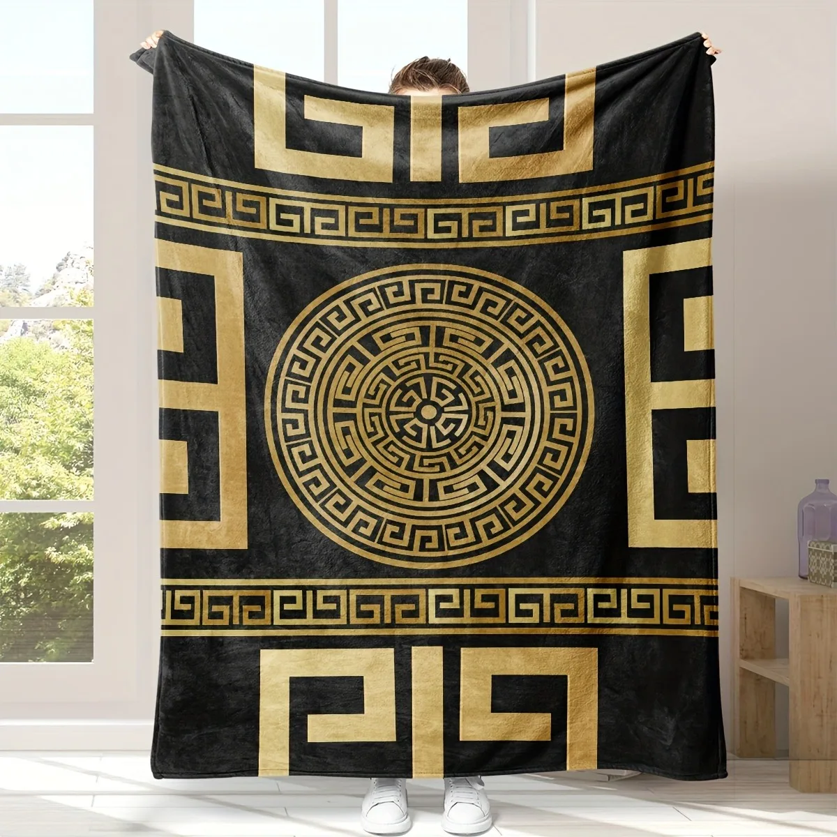 

Greek Key Pattern Throw Blanket, Luxury Black & Gold Home Decor Blanket