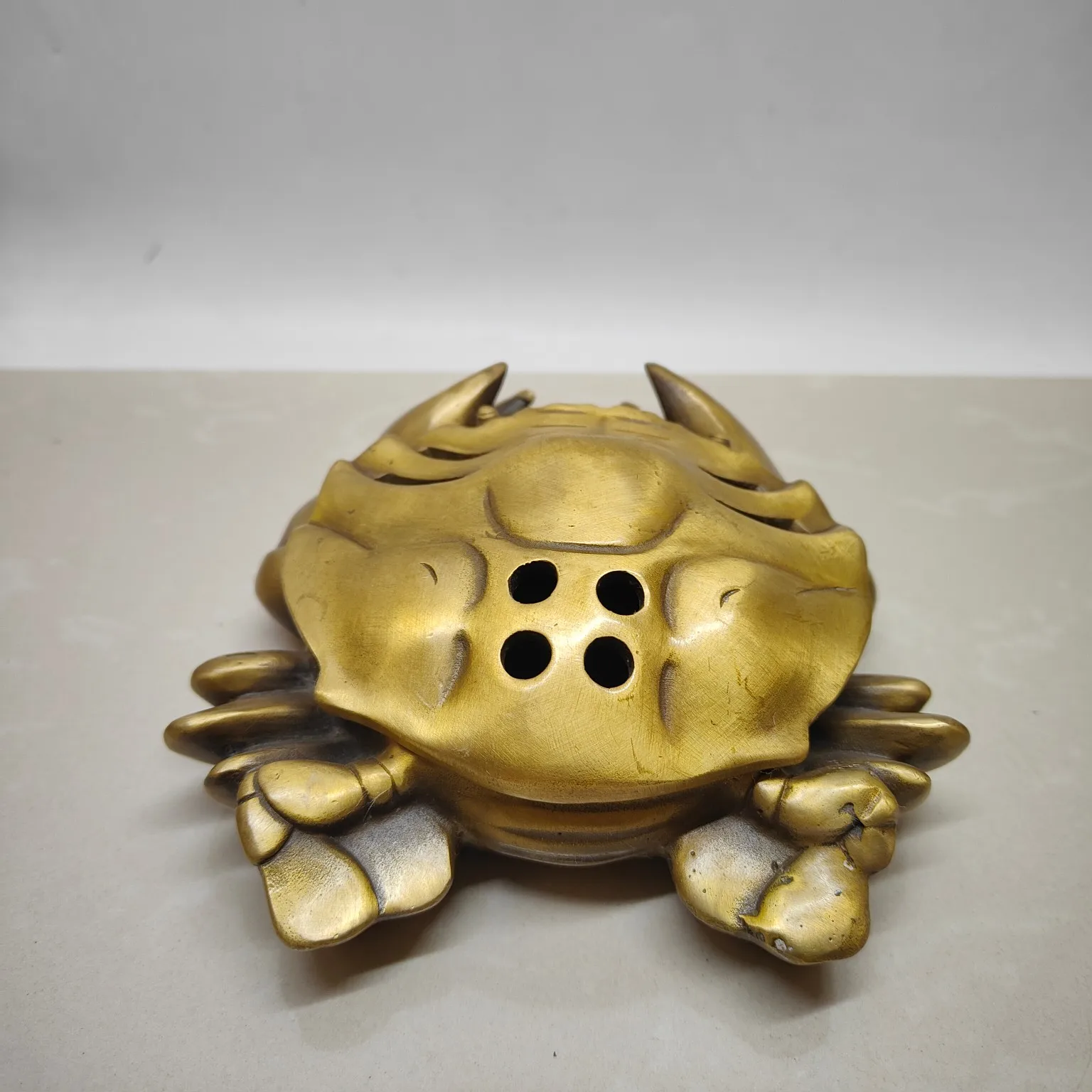 A crab incense burner for wealth from all directions,Free shipping