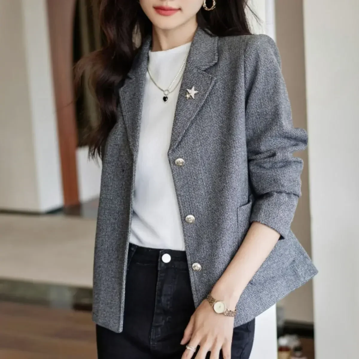 Winter Outerwears High Quality Crop Coats for Women Elegant and Youth Jacket Classic Women's Suit Trend 2025 Short Blazer Woman