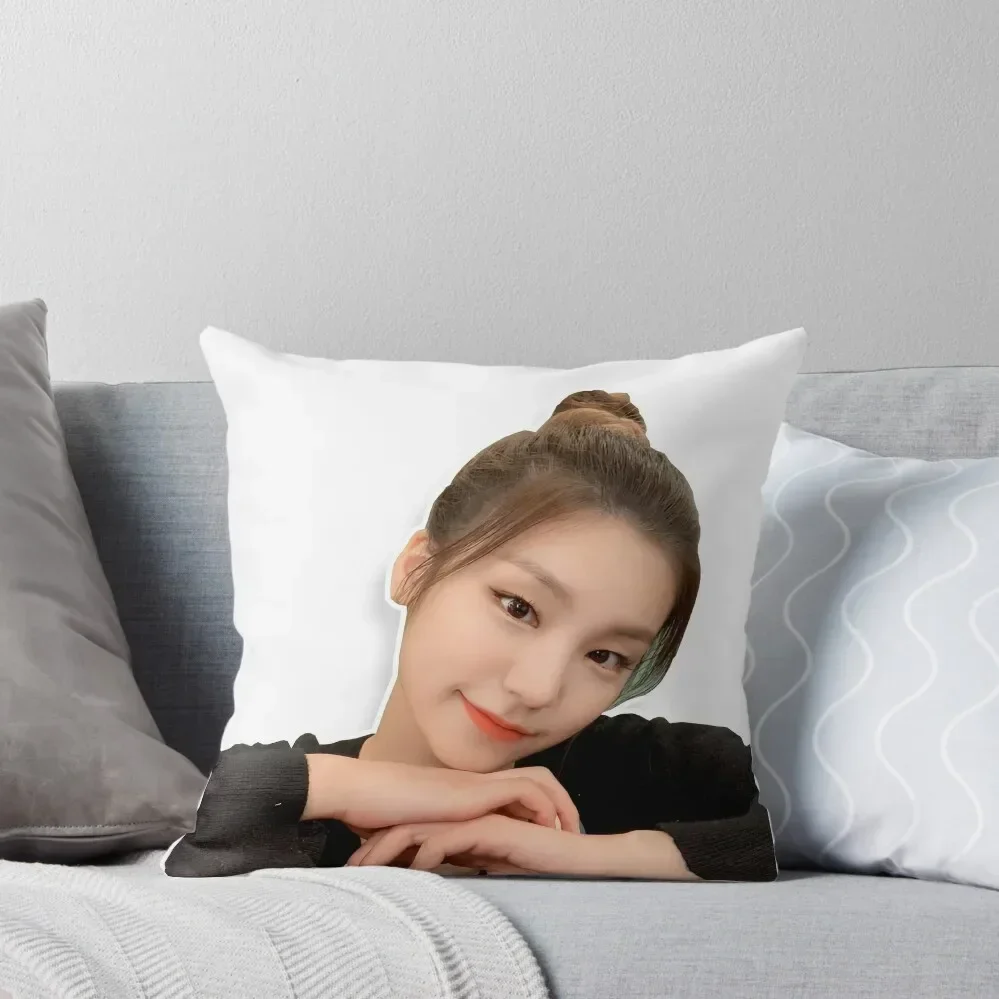 Itzy - Yeji Kpop Throw Pillow Embroidered Cushion Cover Cushion Cover For Sofa pillow