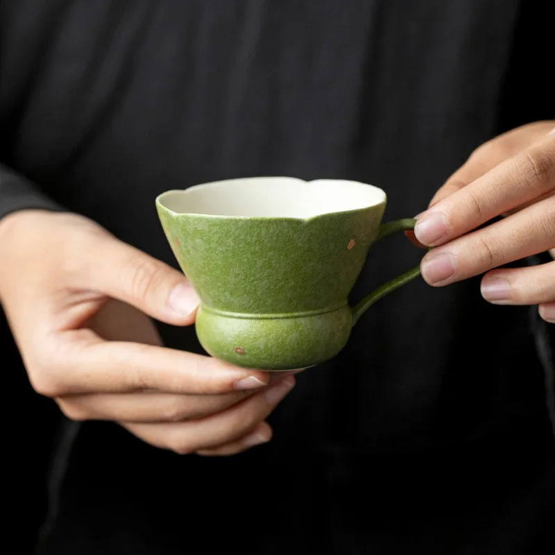 

Small Green Tangerine with Golden Petal Handle, High Appearance Level, Ceramic Anti-scald Tea Cup with Handle