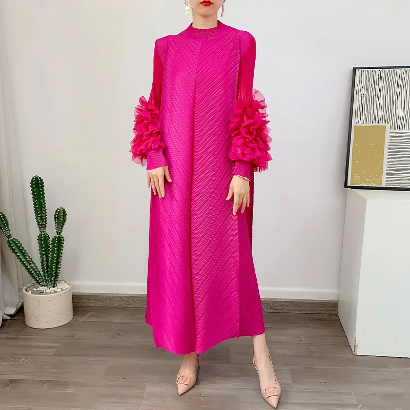 

Woman Pleated Dress Turtleneck Loose Dress Large Size Ladies Casual Long Dress New Round Neck Embroidered 2024 Summer Natural