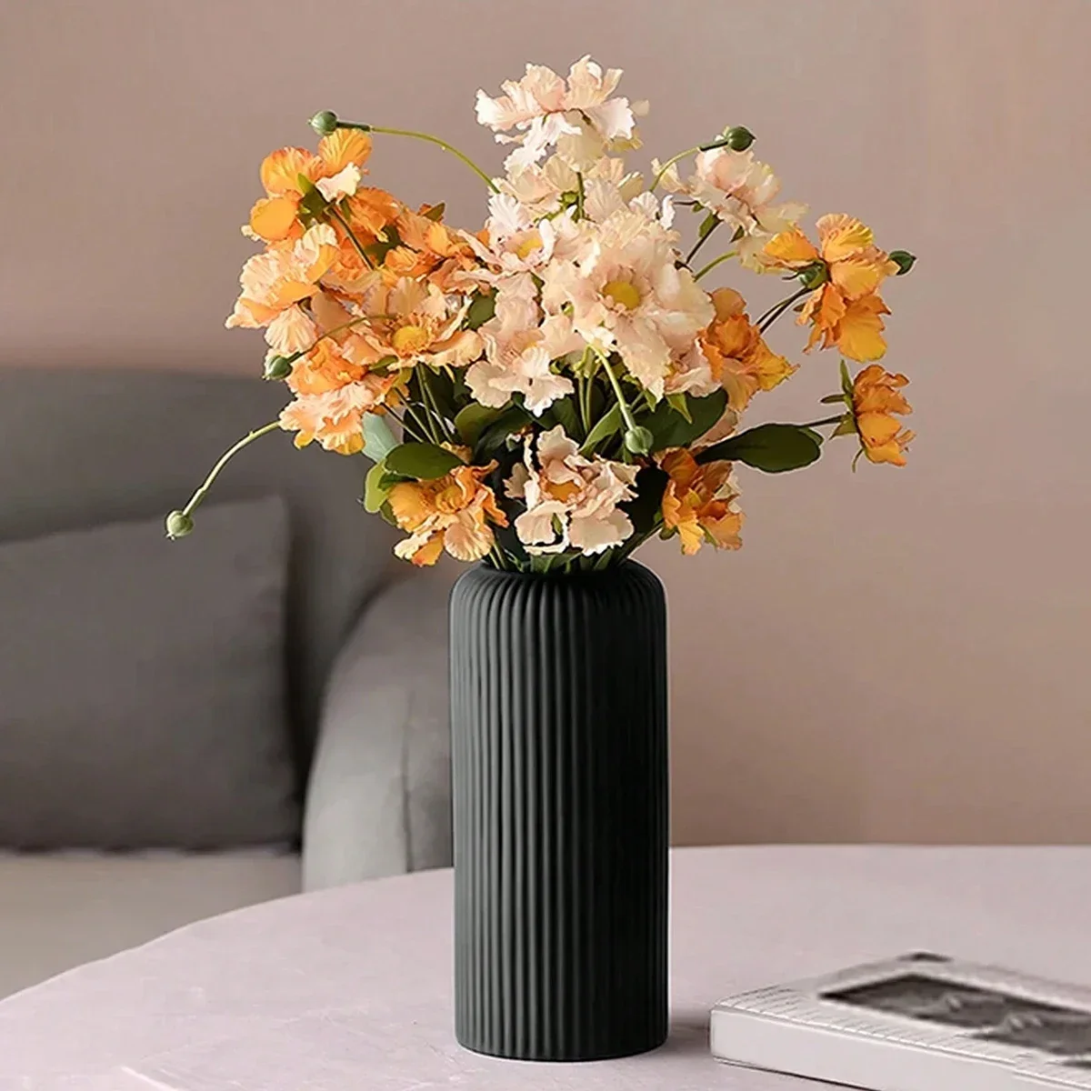 Striped Ceramic-Like Plastic Vase for Flowers, Decorative Floral Arrangement Display, Creative Little Flower Vase Florero Ваза