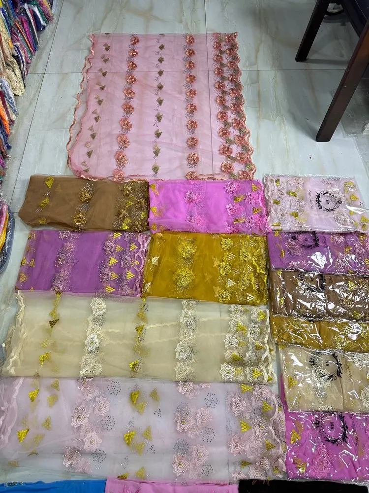 3D-Steinverzierter Neuer Dubai-Schal für Muslimische Frauen, Afrikanischer Voile-Stein-Hijab, Islamischer Hijab, Pashmina-Turban, Kopftuch mit Stickerei, Schals – Detail 16