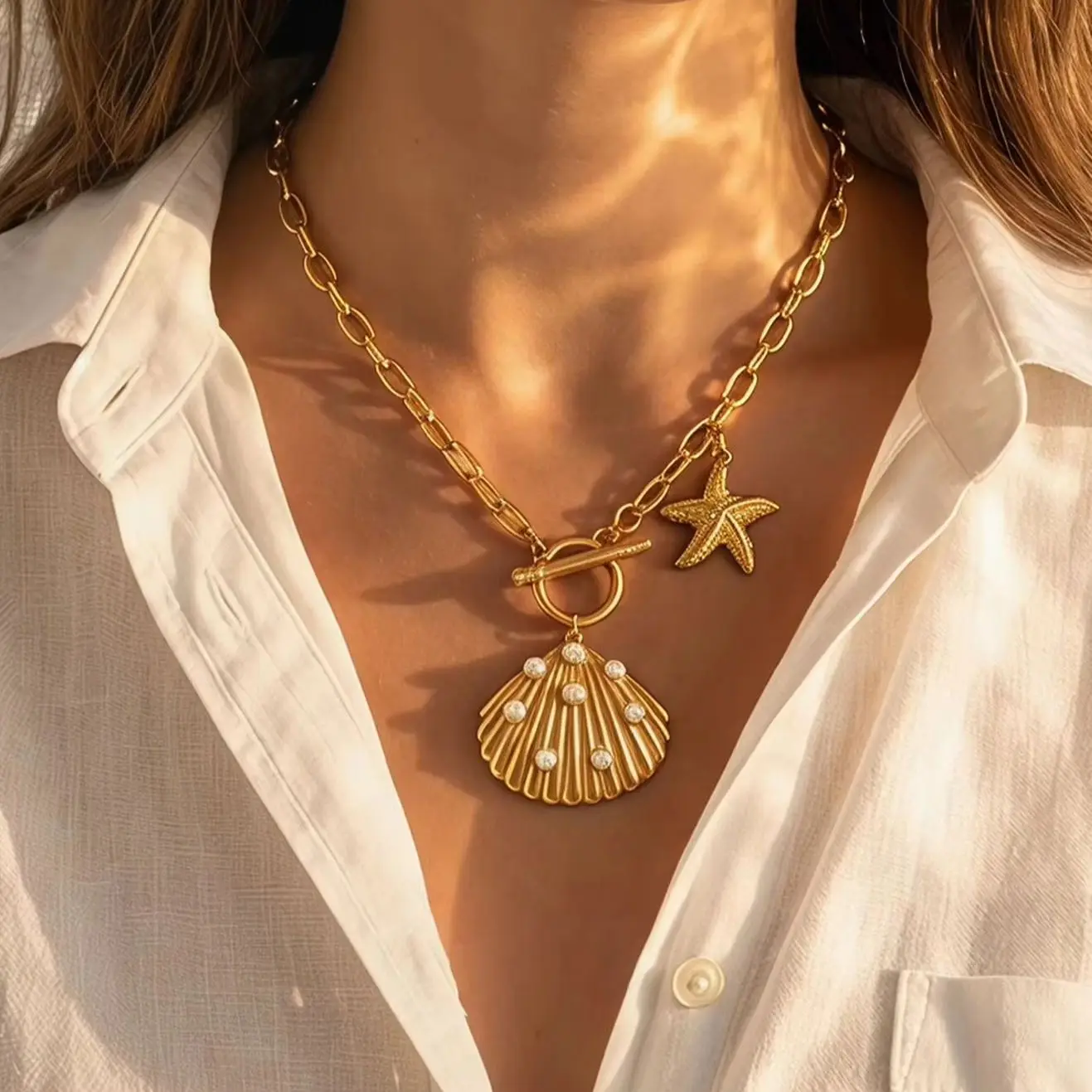 Stainless Steel Gold Boho Beach Necklace for Women Toggle Clasp Shell Starfish Pearl Pendant Paperclip Chain Summer Jewelry
