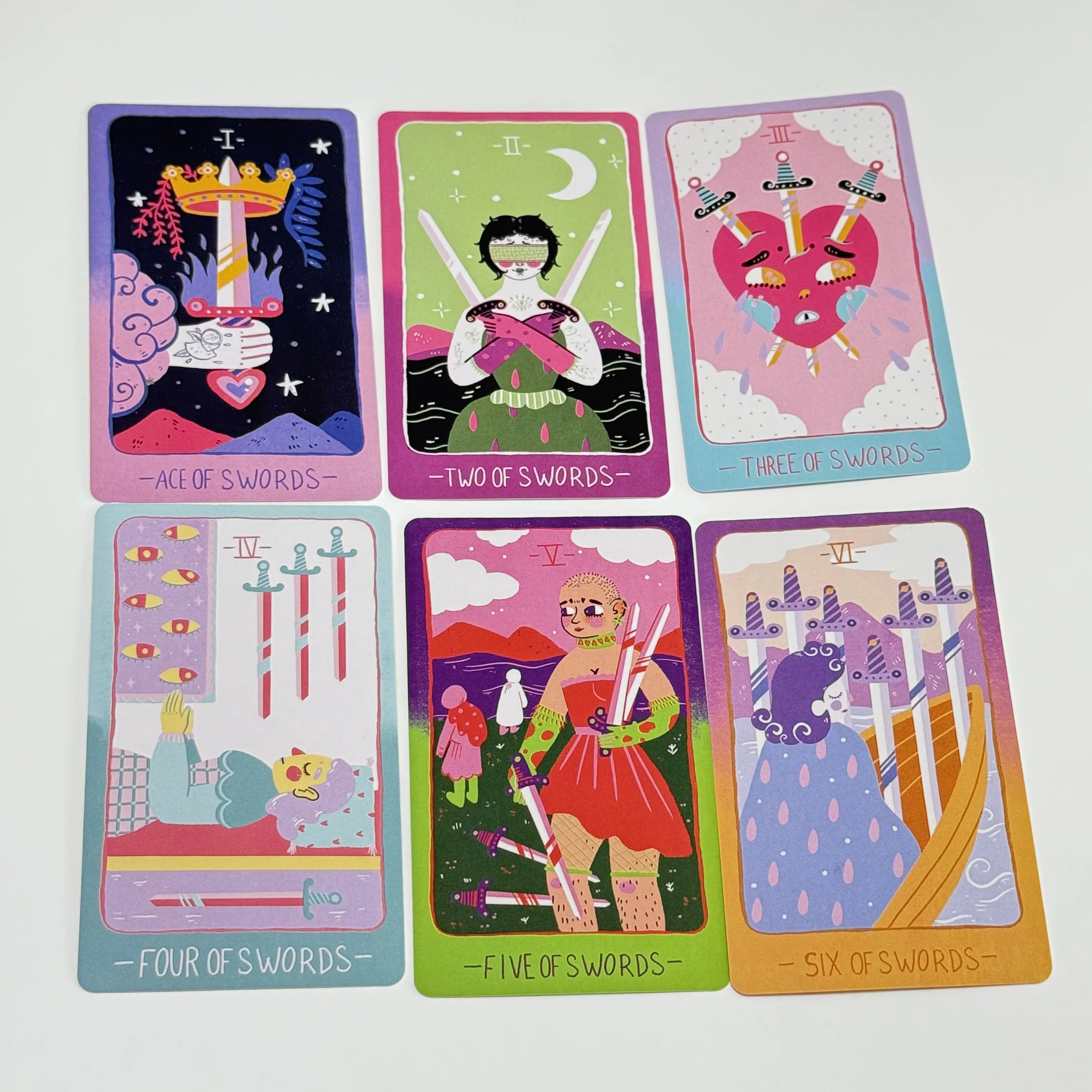 Pastel Prism Tarot Deck 78pcs English Version Imbued with The Soothing Tones of A Pink and Sky-blue Color Palette Board Games