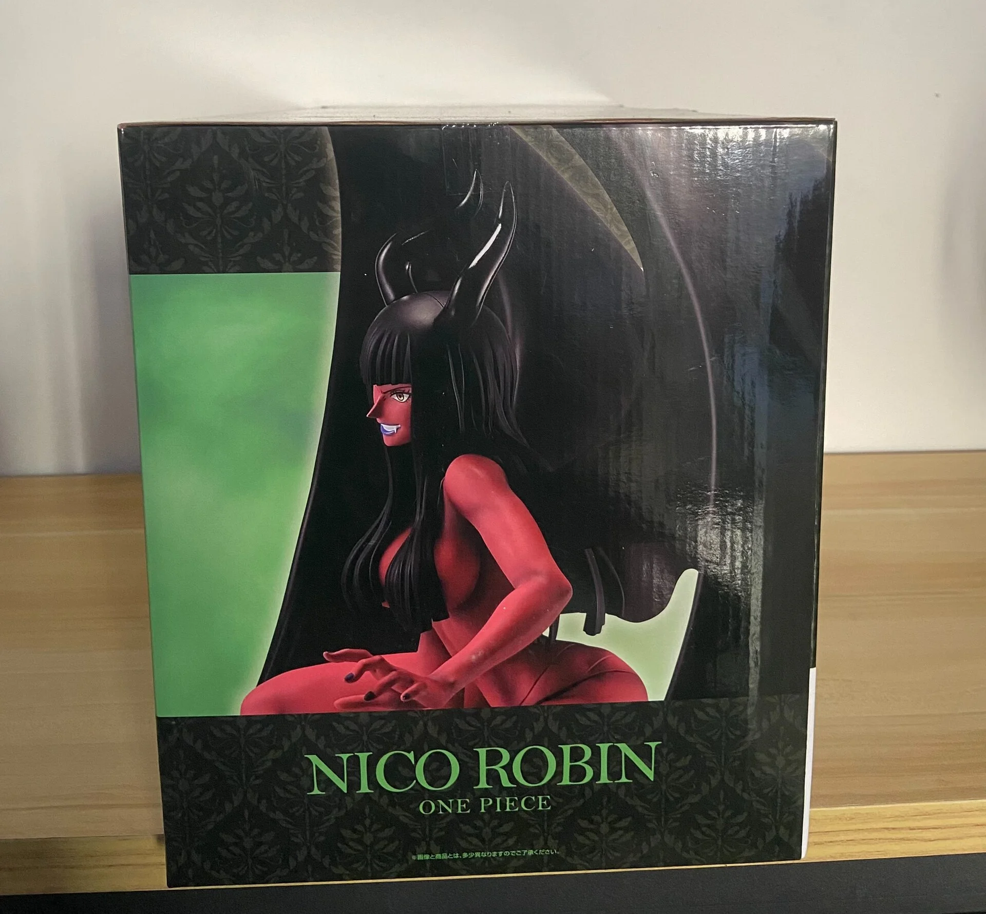 Oryginalne figurki anime BANDAI Ichiban KUJI ONE PIECE Boa·Hancock S-Snake Kalifa Charlotte Pudding Nico Robin