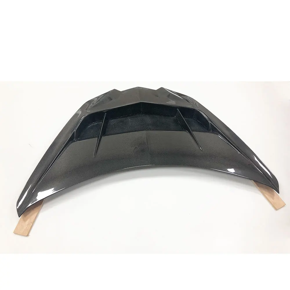 

Капот из настоящего углеродного волокна для Chevrolet Corvette C8 2019+