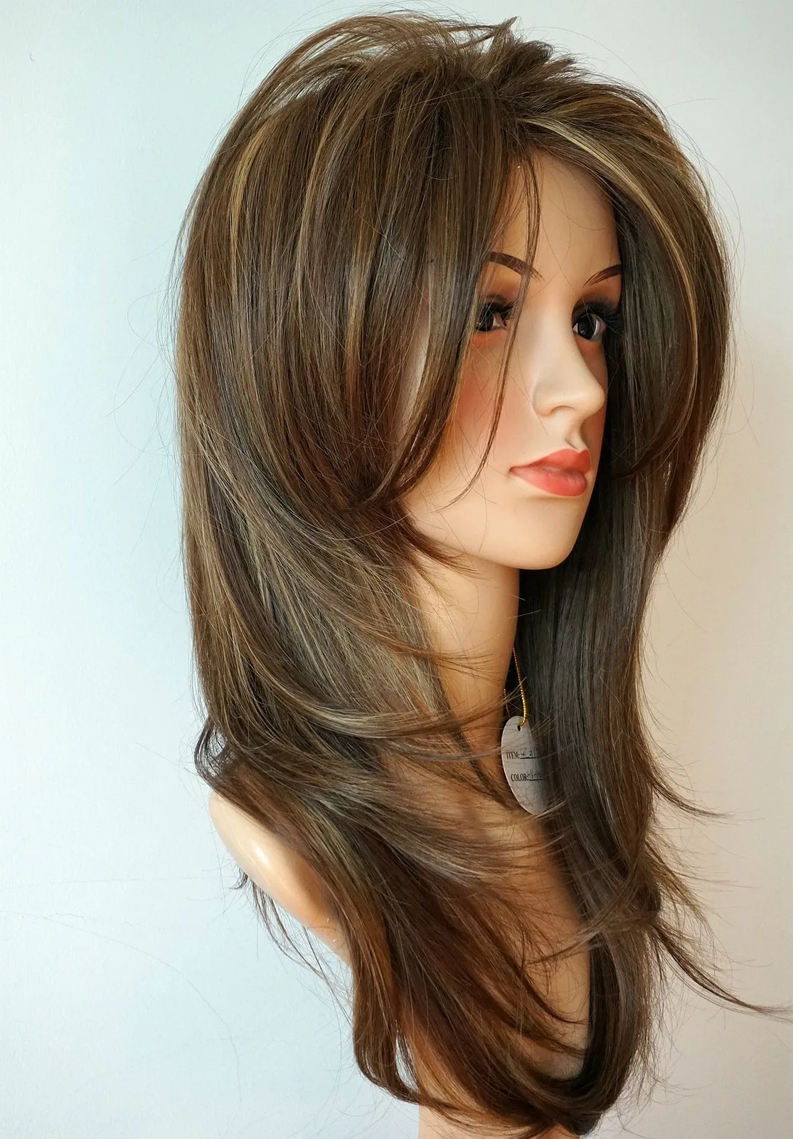 Длинный многослойный светло-коричневый