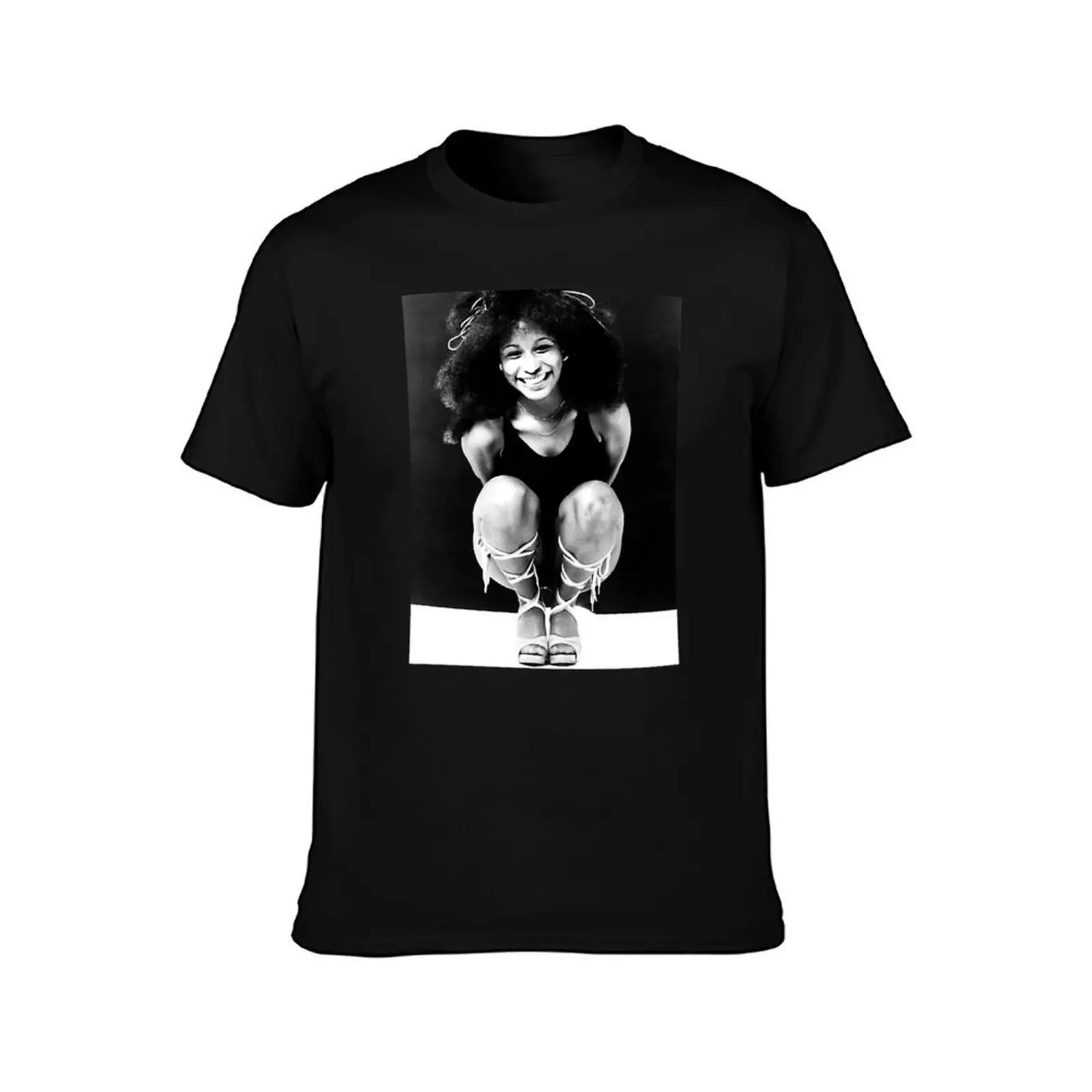 Chaka Khan Stage Songwriter Vocalist Funk Band Rufus Queen Of Funk Song Retro T-Shirt Moisture Control Sports Tee T-Shirt