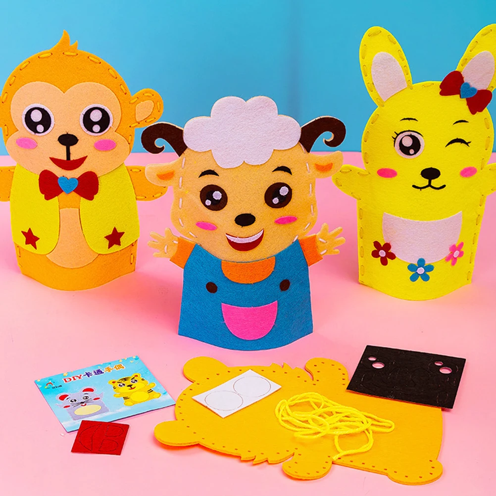 5 ชุดหุ่นมือสร้างสรรค์ DIY ชุดเด็กเย็บหัตถกรรมสัตว์ตุ๊กตาทําด้วยมือเด็กวัยหัดเดินเล่นเล่าเรื่องกิจกรรมผู้ปกครอง-เด็ก