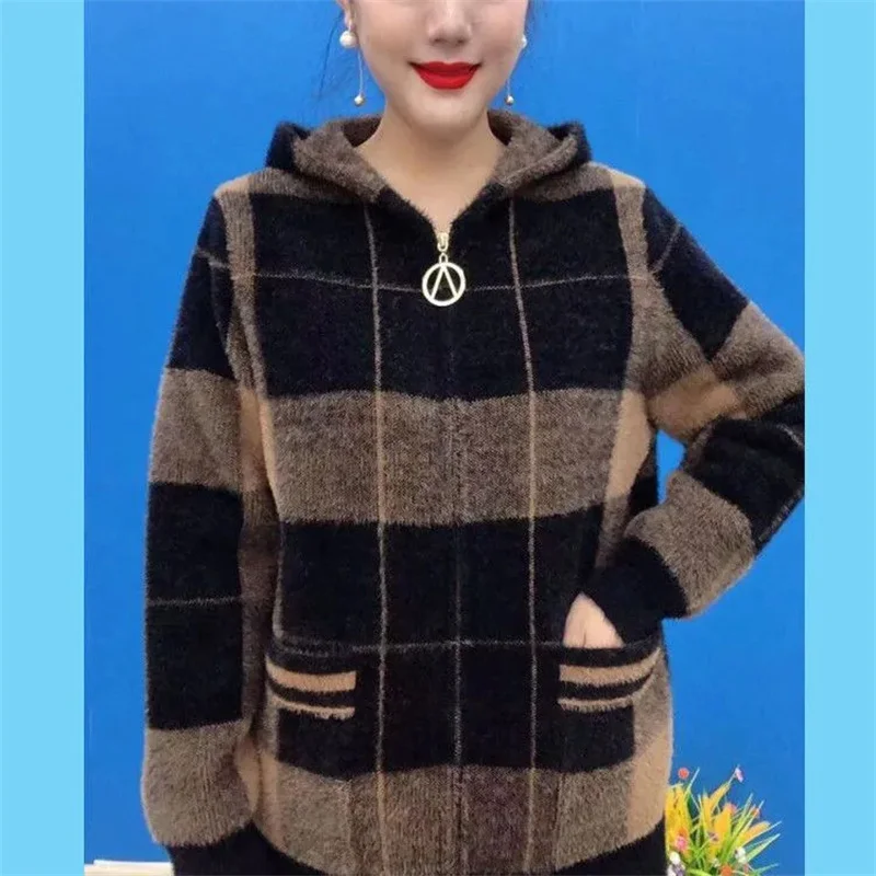 Mom's Winter Outfit Mink Fur Coat Mid-Aged Women's Stylish Upper Clothes Elderly People's Autumn Winter Short Plaid Woolen Coat