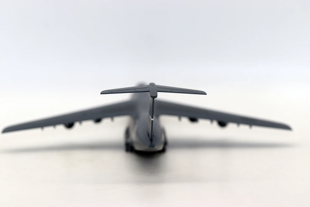 New 1/400 Scale USAF Lockheed C-5 C5 Galaxy Transport Aircraf