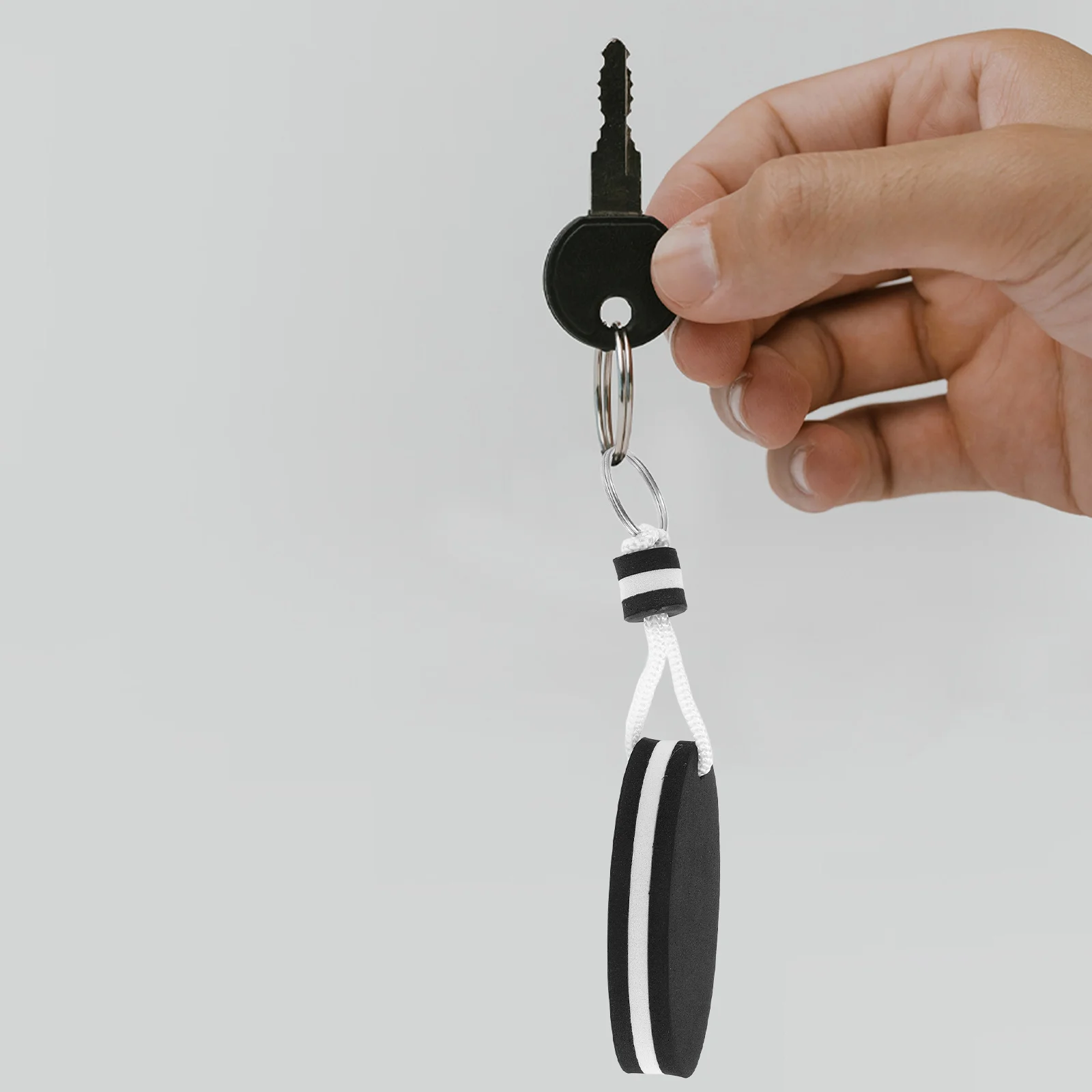 

6Pcs Floating Surfboard Key Rings Oval Buoyant Boat Keychain Water Sports Sailing Fishing Key Holder Surfboard Keychains