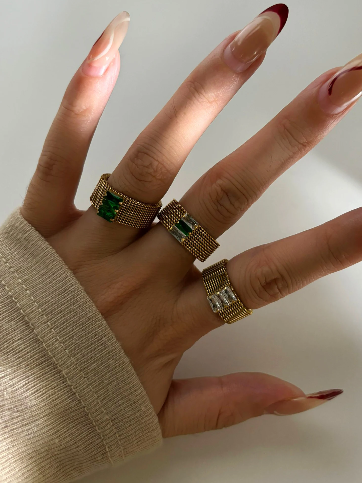 Peri\'sbox Fashion Simple 18K Pvd Gold Plated White Green Baguette Cz Zircon Weaving Wide Rings Stainless Steel Jewelry for Women