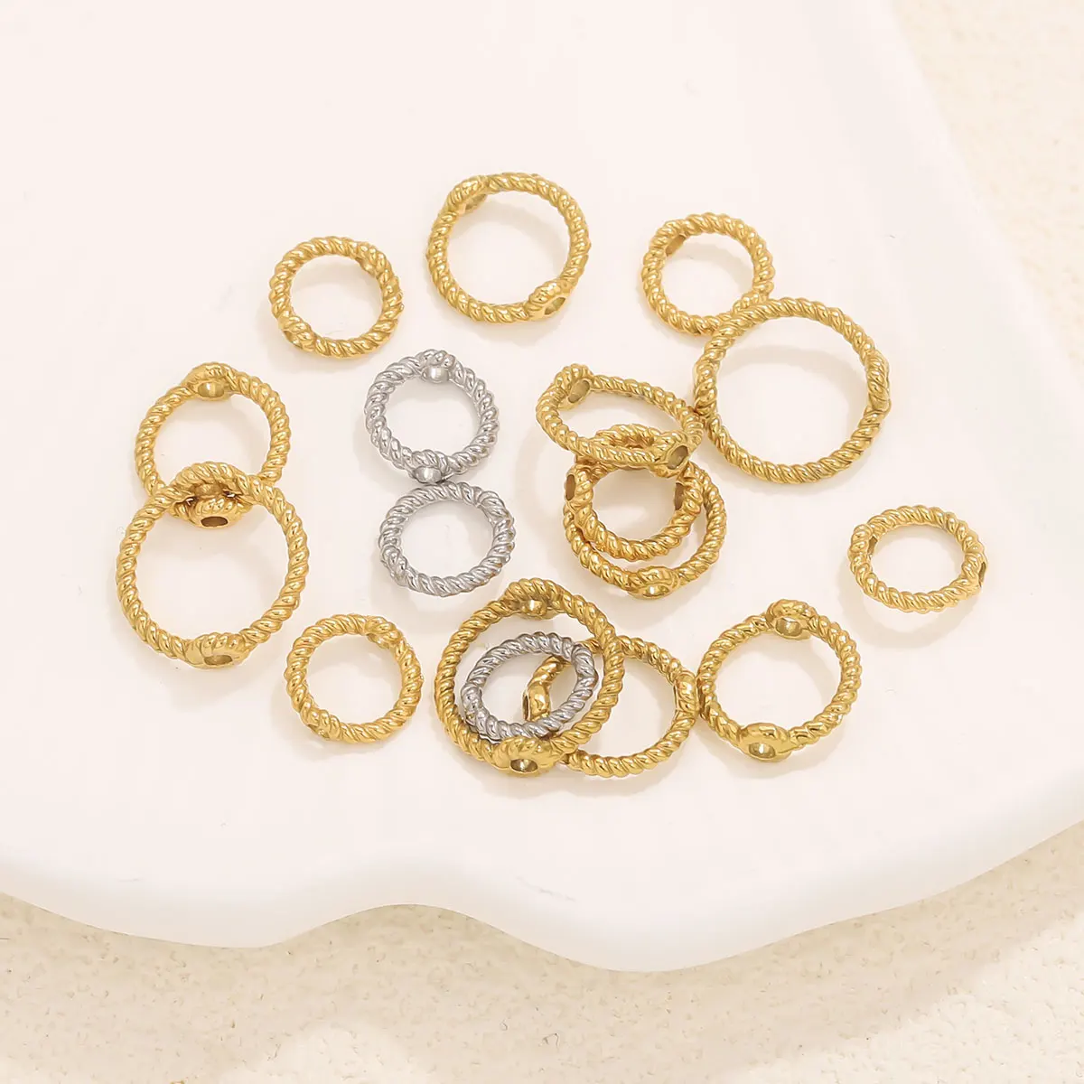 

10pcs Stainless Steel 6 8 10mm Twisted Texture Round Jump Ring Personalized Fashion DIY Jewelry Accessories Wholesale