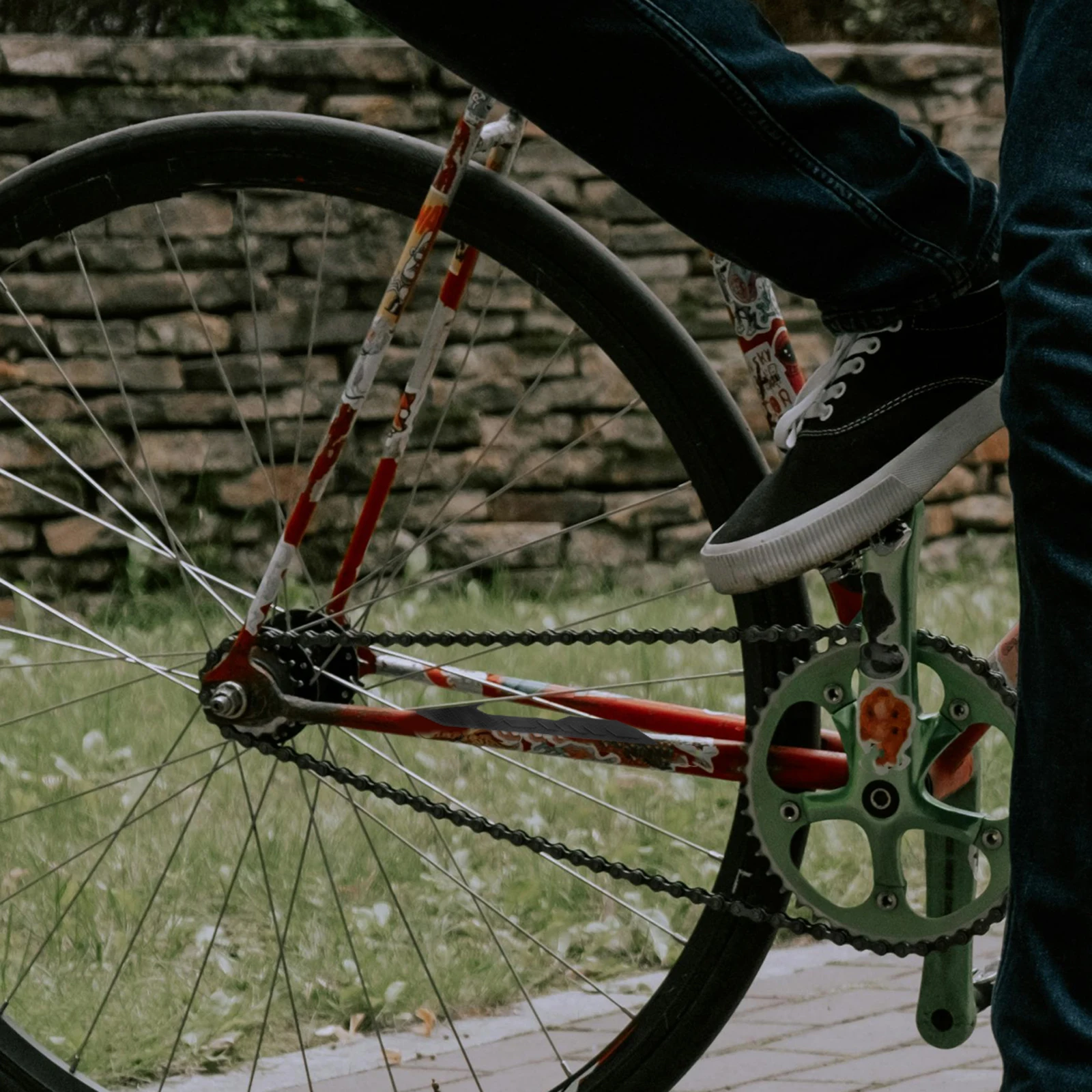 

Bicycle Chain Guard Silicone Downtube Protector Anti Scratch Frame Tape Cycling Supplies Stickers For Bikes Outdoor Films