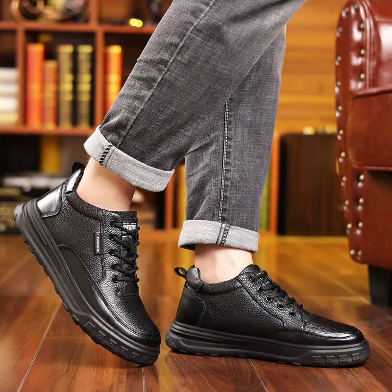 Men's winter cotton shoes, soft-soled anti-slip leather shoes, high-top thickened and fleece warm snow boots