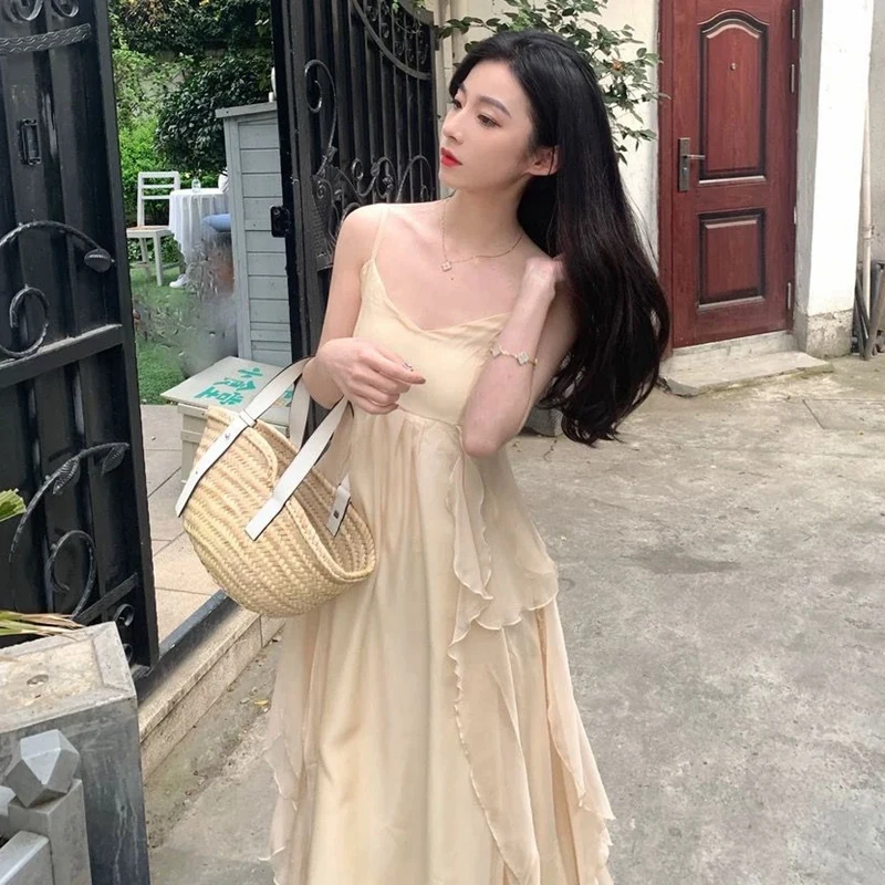 2025 verão 2 pçs sexy cinta de espaguete fairycore irregular em camadas vestido para mulheres coreano fino ajuste e emagrecimento temperamento vestido