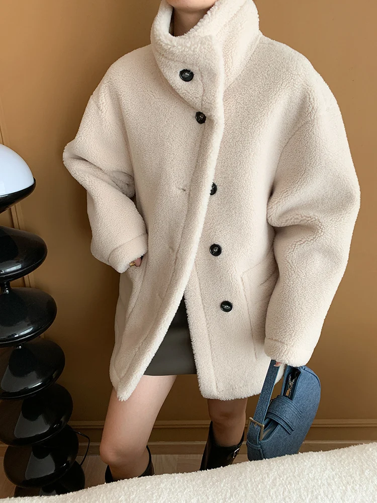 [EAM] Faux Fur Dark Gray Big Size Warm Jacket New Stand Collar Long Sleeve Women Coat Fashion Tide Autumn Winter 2024 1DH7557