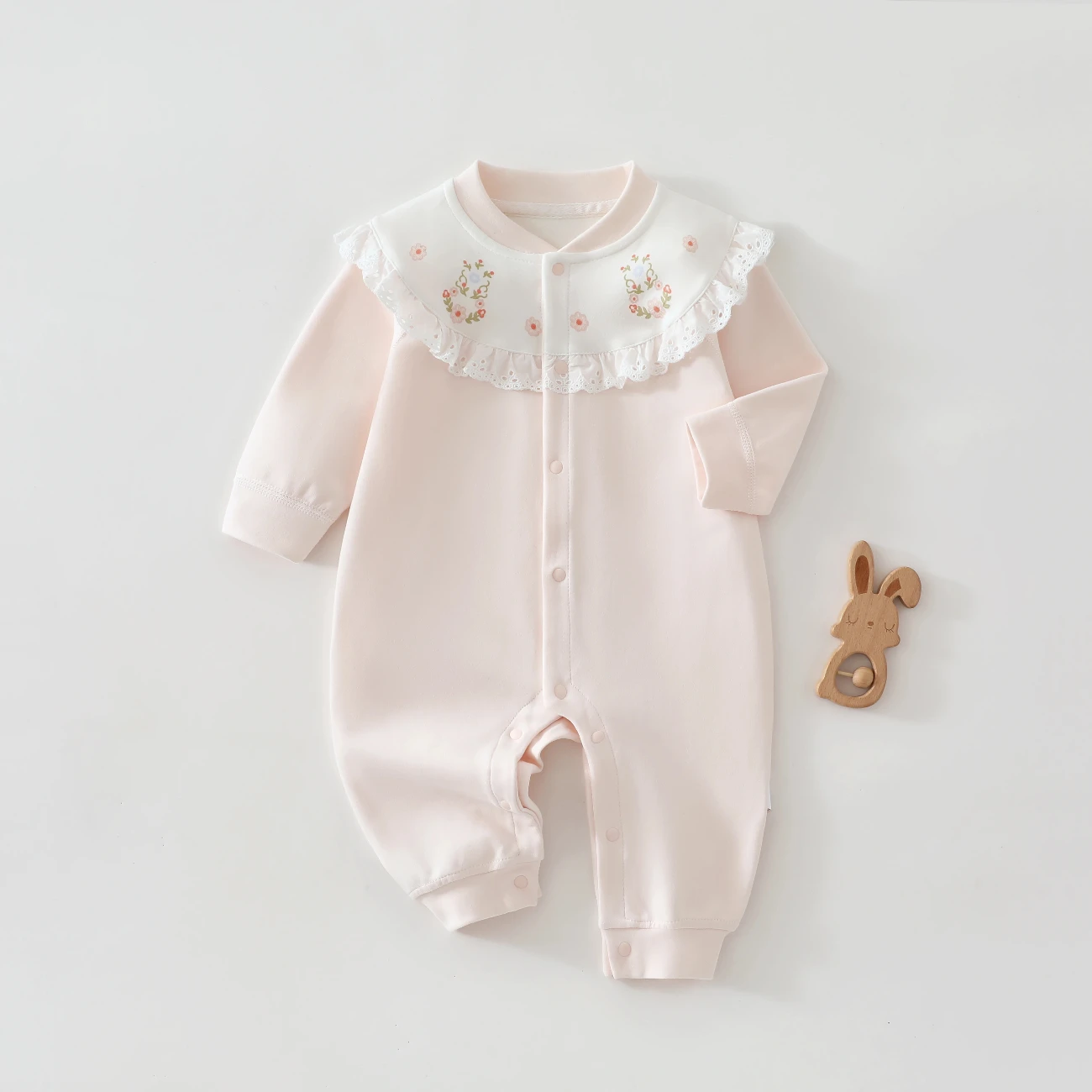 Newborn Pink Embroidered Lace Jumpsuit Spring and Autumn Pure Cotton Baby Girl Full Moon Romper Infant Crawling Suit