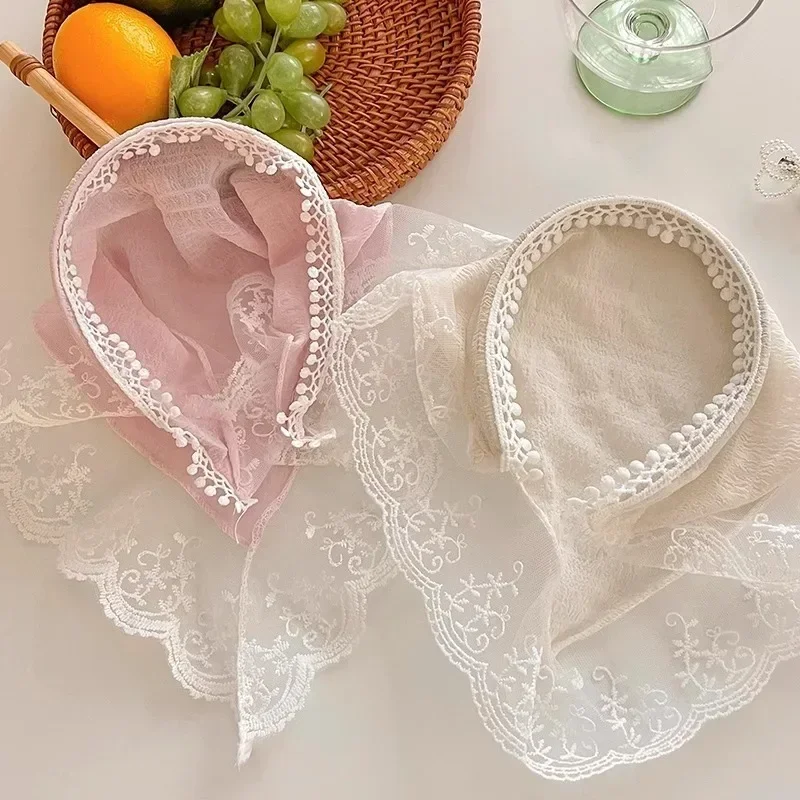 

Retro Flower Lace Triangle Scarf Hair Band White Bandana Turban Headband Women Girl Headwrap Hair Accessories