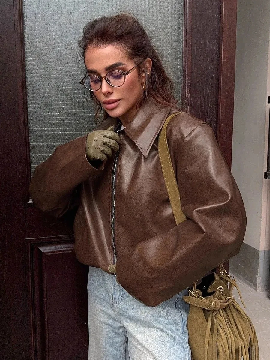 Jaqueta de Couro Feminina Nova Coleção Outono Inverno 2026, Jaqueta Curta de Couro Solta, Casaco Feminino com Gola Lapela