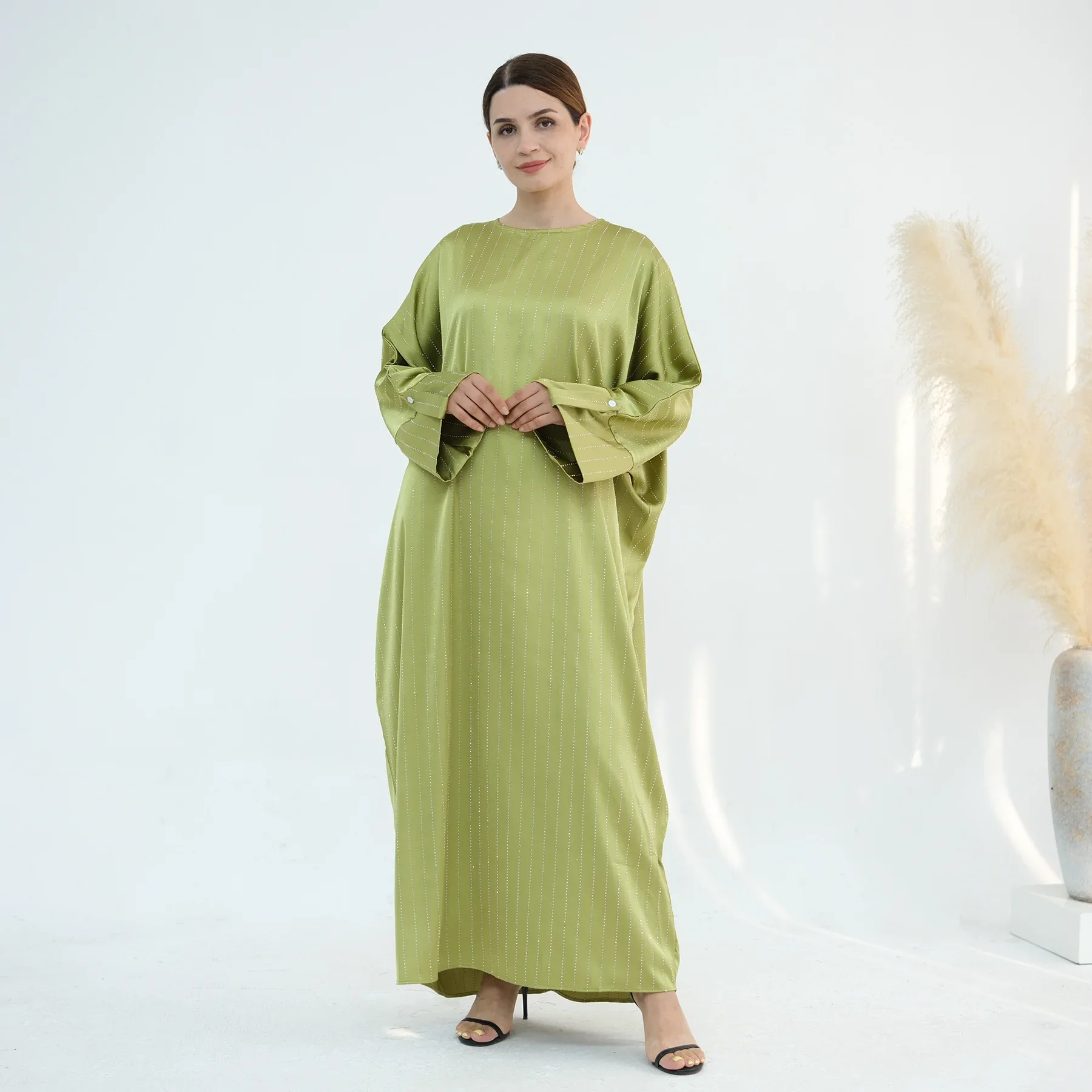 

Satin Stripe Abaya Dubai Luxury Muslim Women Dresses for Wedding Party Dress Moroccan Kaftan Islamic Clothing Vistidos Musulmana