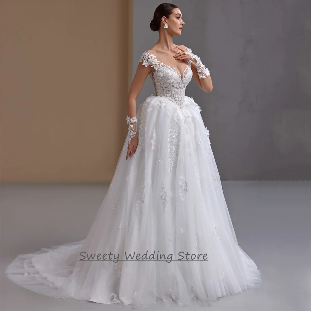 

Customized Romantic Wedding Dress for Woman Bride Cap Sleeve Scoop Flowers Applique Sweep Train Bridal Gown Zipper Buttons