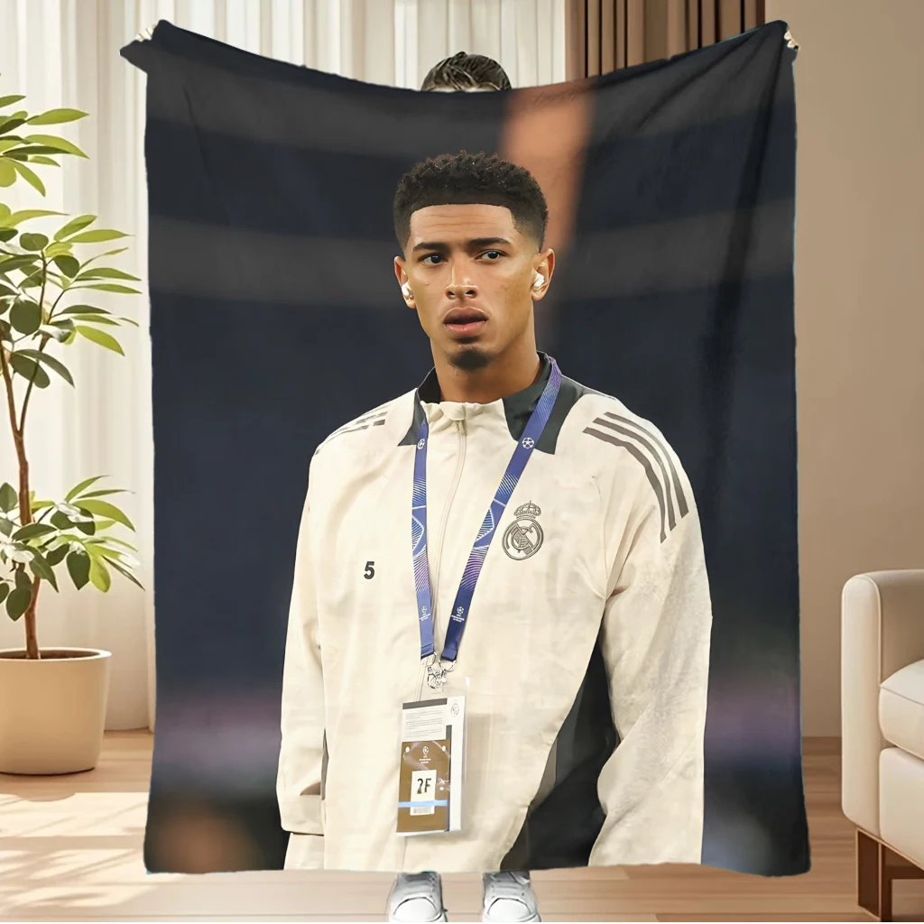 Jude Bellingham Themed Blanket, Soft Warm Fleece Throw for Football Lovers Home Decor Collectible Gift