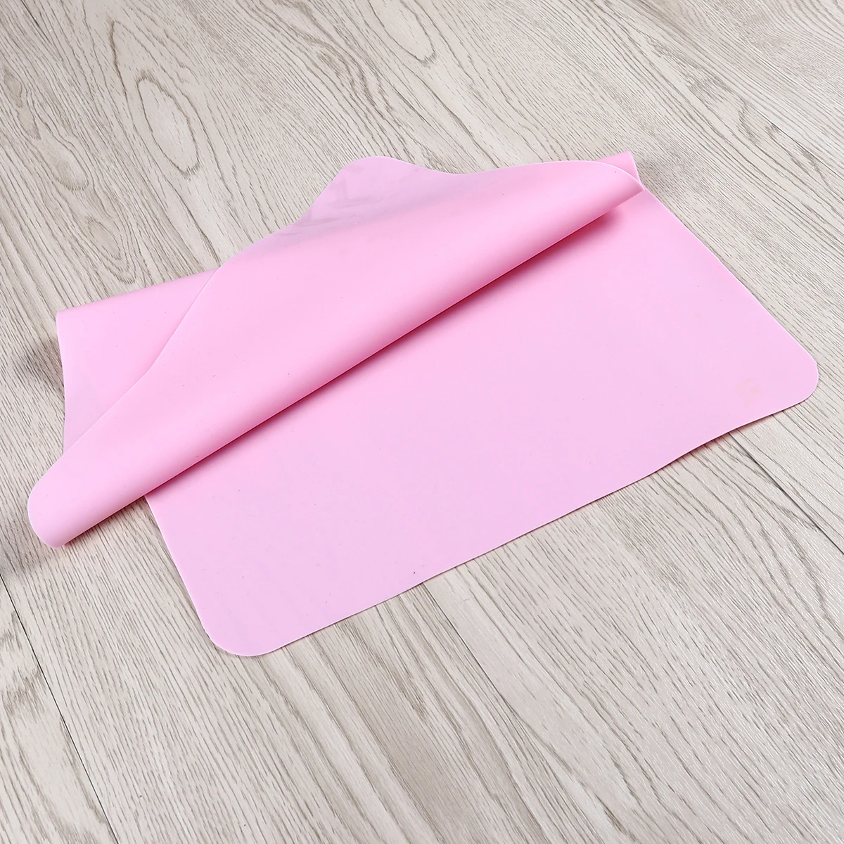 

3PCS Silicone Food Mat Heat Resistant Waterproof Insulation Pad Bowl Cup Holder Non Table Mat for Home Dorm Use 40 to 250℃