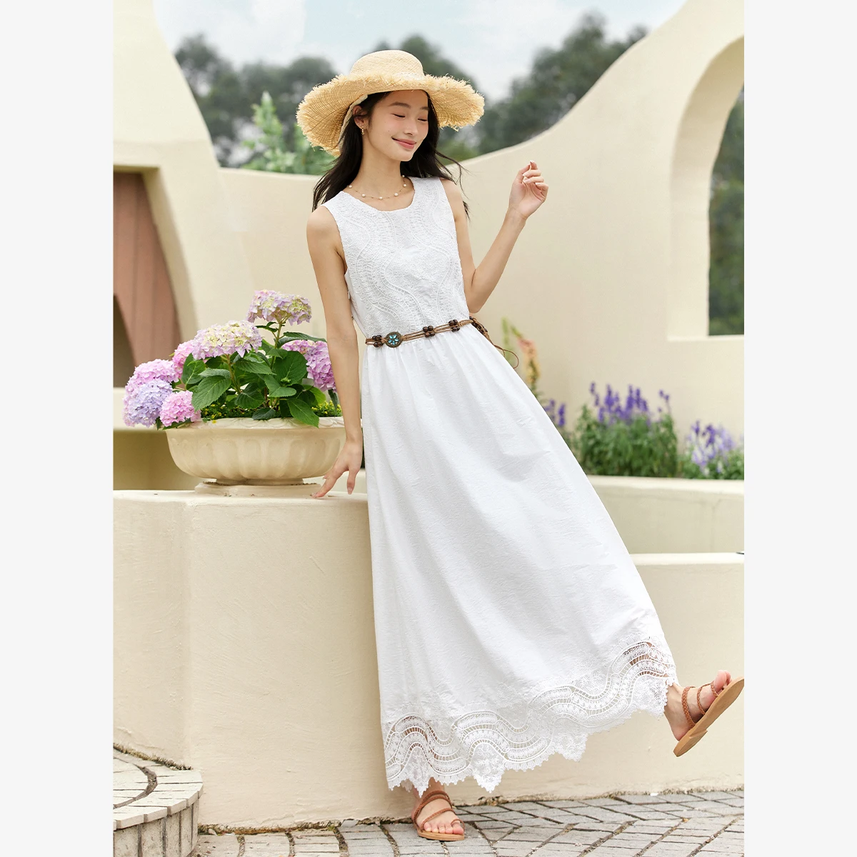 

VIMLY Women's Simple Dress 2025 Summer Elegant Romantic Lace Jacquard Dress Casual Office Sleeveless O-Neck A Line Party Dress