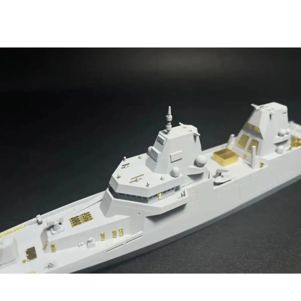 نموذج S120 1/700 حاملة الطائرات البحرية الإيطالية Giuseppe Garibaldi C551 نموذج EVModel