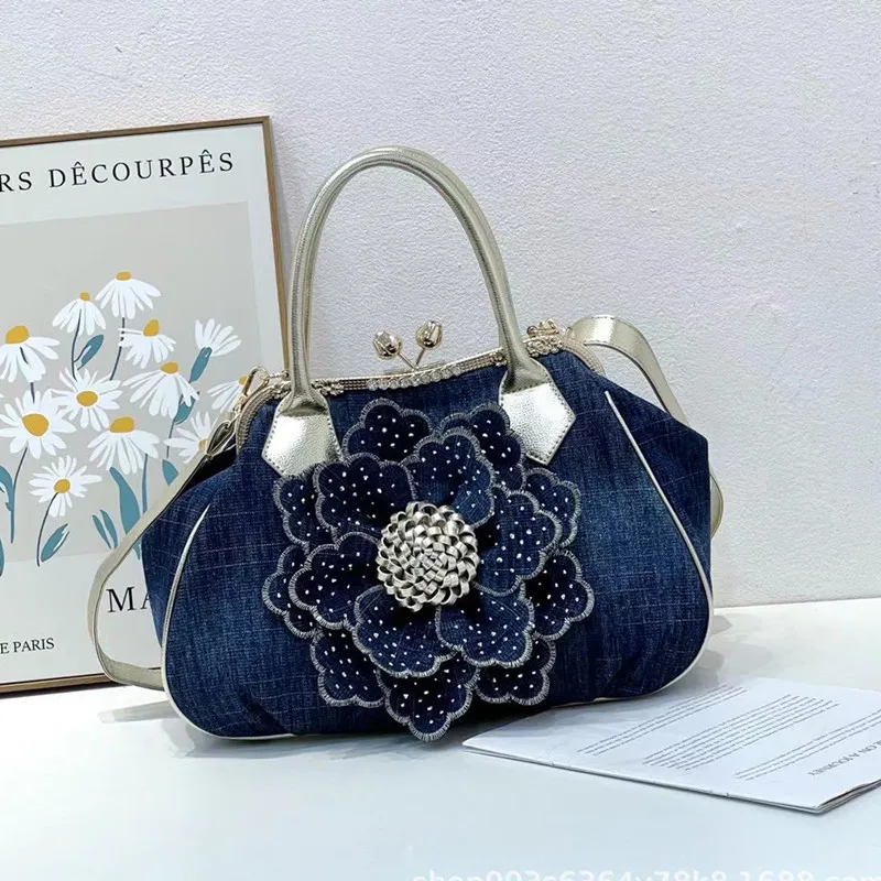 

New fashion ladies large capacity handbag European and American style flower cowboy diamond crossbody bag for women