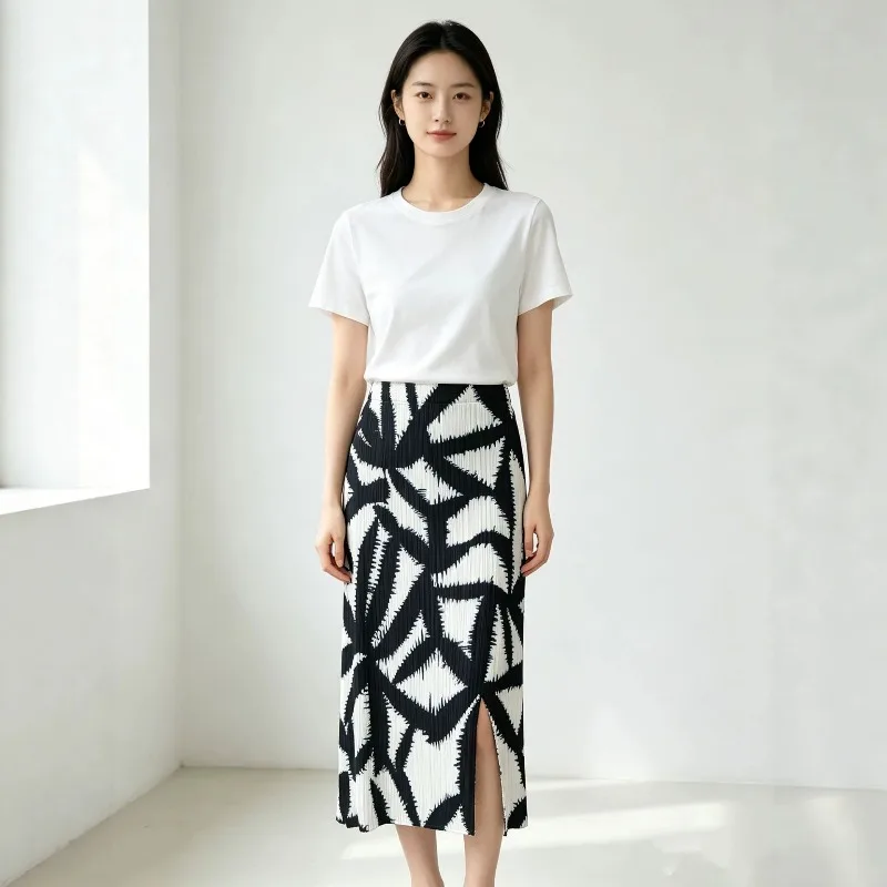 Miyake Pleated Black and White High-End Printed Pleated Skirt High Waist Slit Slimming Commuter Style Versatile Mid-Length Skirt