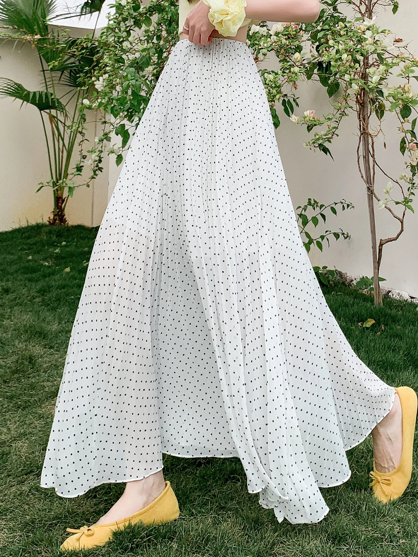 

Летняя уникальная асимметричная юбка из шифона в горошек, женская плиссированная юбка с большим оборком, мягкая и удобная, в корейском стиле, для повседневной носки