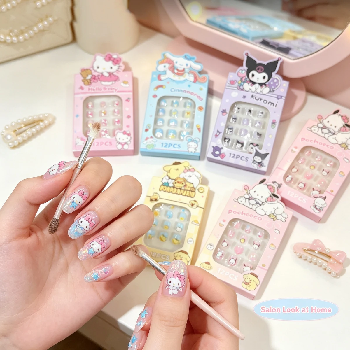 Sanrio Nail Stickers Hello Kitty Kuromi Cinnamoroll Cute False Nail Tips Girls DIY Manicure Decor Portable Beauty Gift