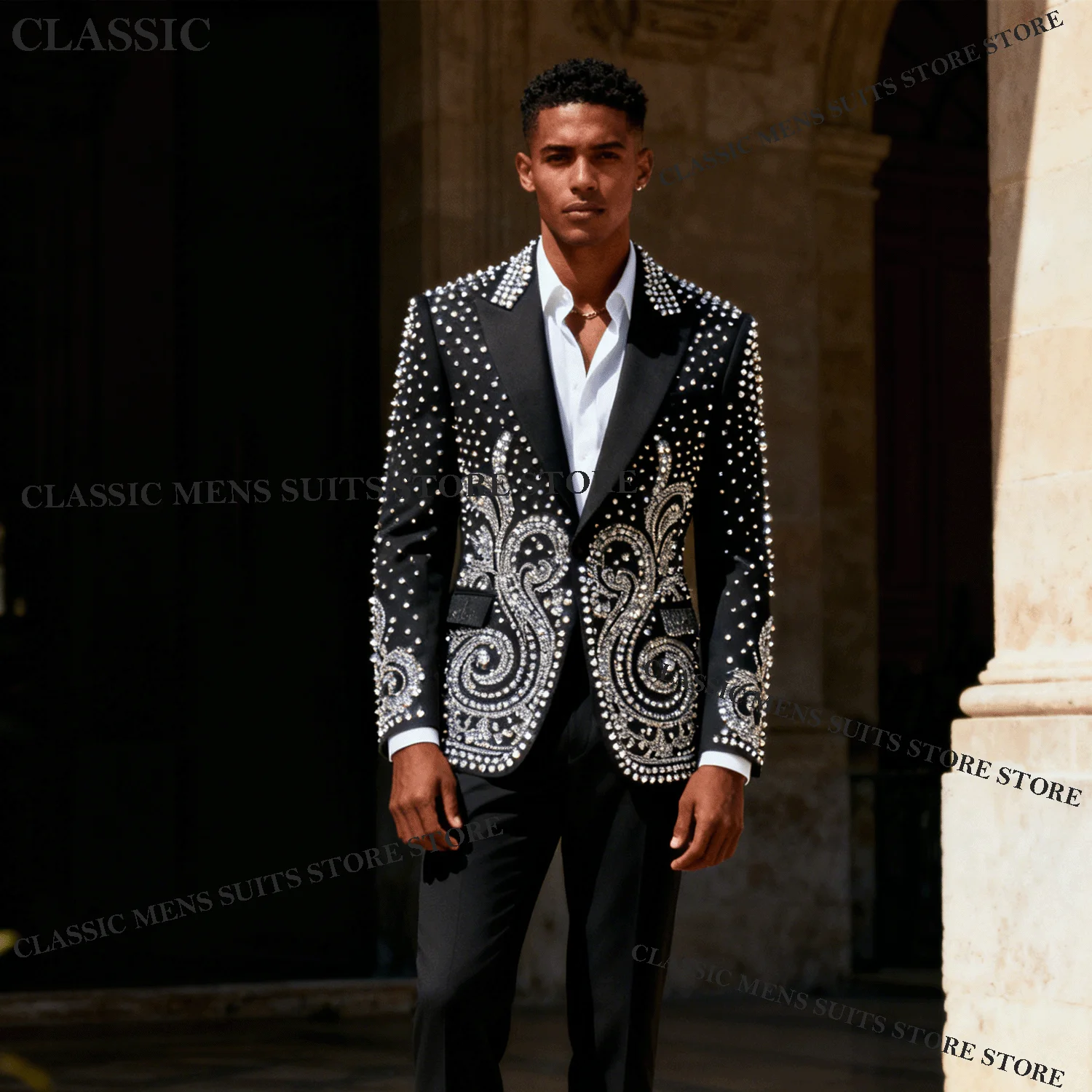 

Luxury Customized Tuxedos Men Suits Exegant Diamond Decoration Peaked Lapel Groom 2 Pieces Set Wedding Male Prom Blazers suits