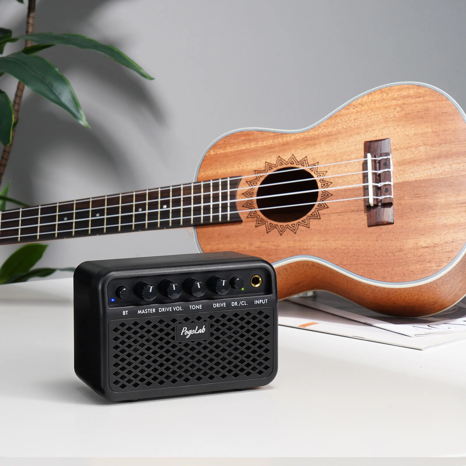 Mini Guitar Amp 5W Small Portable Electric Amplifier Clean & Drive Effects 2 Channels Bluetooth Speaker with Headphone