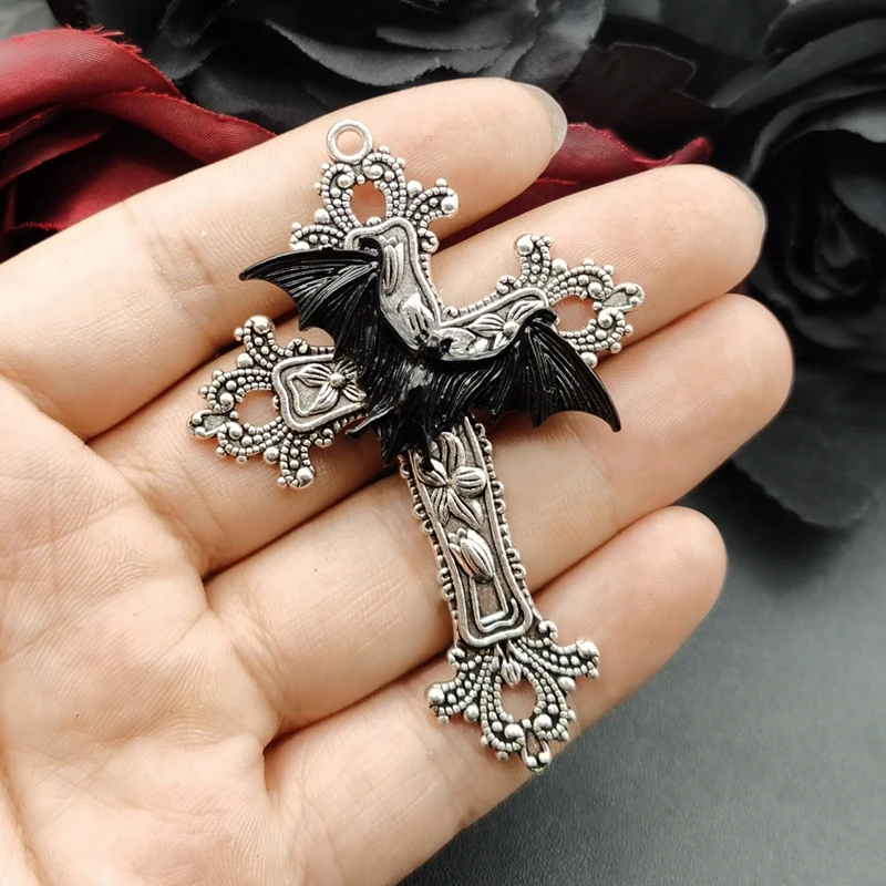 2pcs Large Bat Cross Pendant Floral Filigree Victorian Vintage Gothic Style Accessories DIY Charm Jewelry Crafts Making