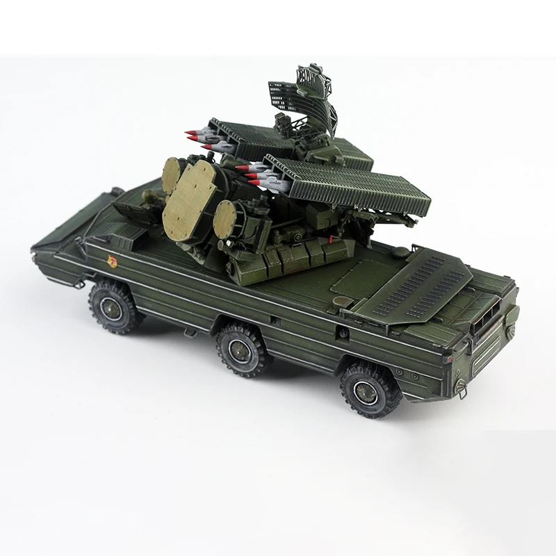 1/72 Schaal Russische Sam-8 Luchtverdediging Raketsysteem Gepantserd Voertuig Simulatie Hars Model Statische Display Collectible Gift