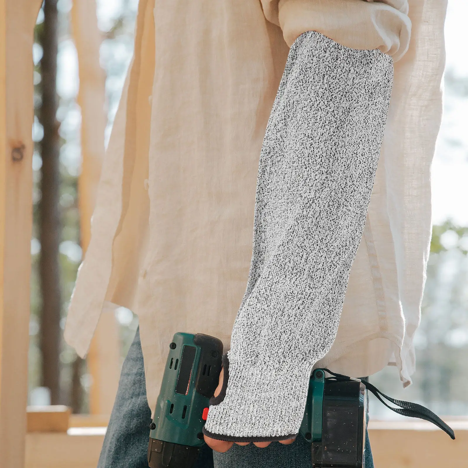 2Pcs Cut Resistant Arm Sleeves Puncture Resistant Forearm Protectors Thumb Hole Design for Gardening Welding Industrial Work