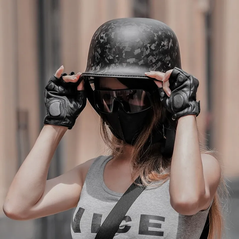 

Hot Sale Carbon Fiber Half Face Helmet Motobike Elegance Fashion High Quality DOT Approved Scooter Motorcycles Casco Vintage
