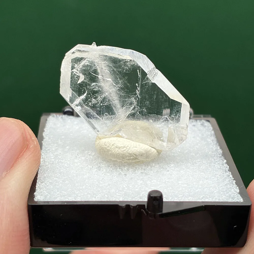 A2-1C Natural Faden…